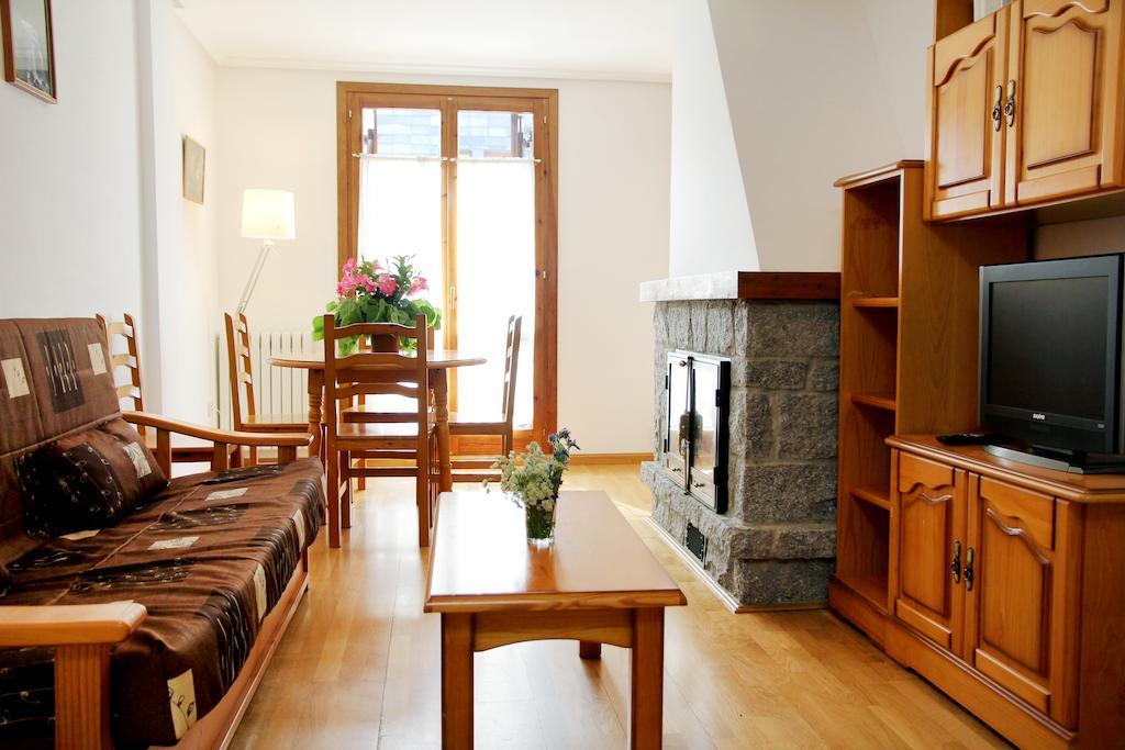 La Coma De Alba Apartment Benasque Cameră foto